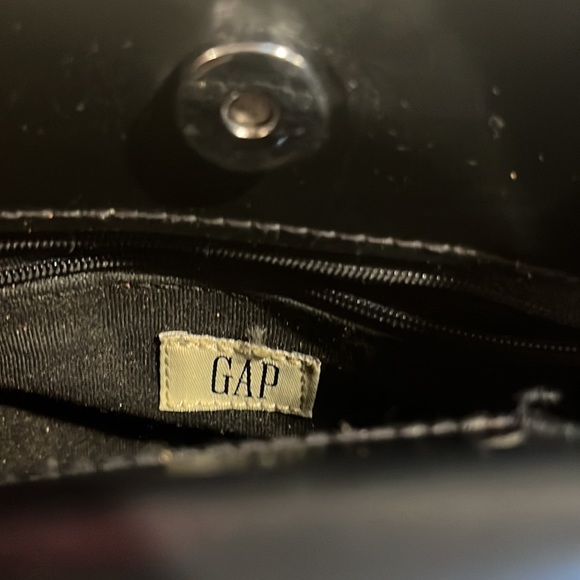 GAP black purse - Picture 4 of 6